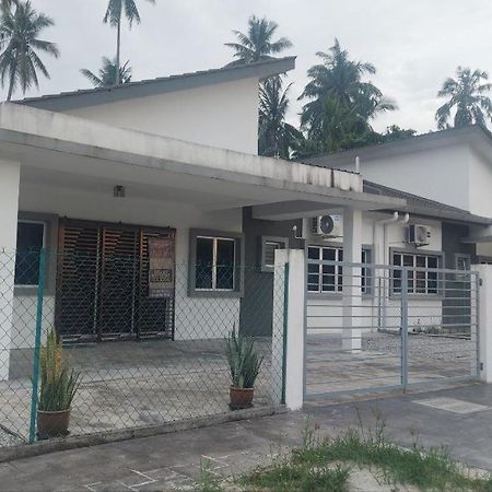 Desaku Homestay Kapar Exterior foto